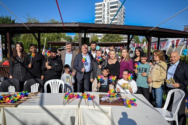 Etkinlik kapsamında, Mersin Üniversitesi Güzel Sanatlar Fakültesi Resim Bölümü iş