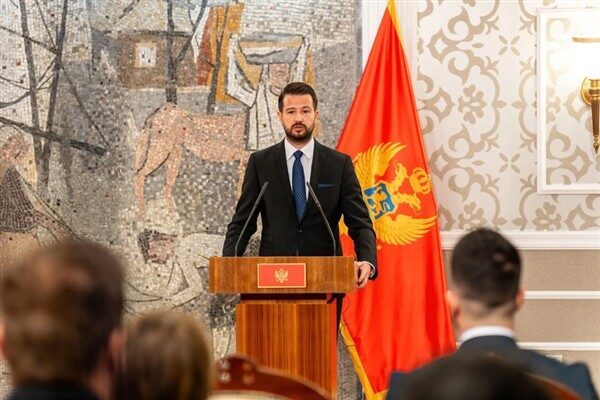 Karadağ Cumhurbaşkanı Milatovic, Birleşik Krallık parlamento üyeleriyle bir araya geldi.