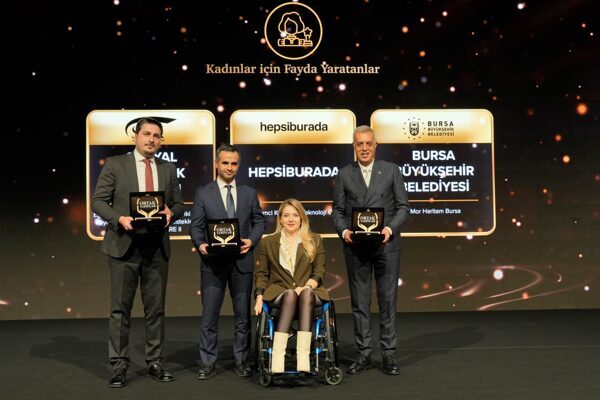 “Mor Haritam Bursa”, ödül kazandı Bursa Büyükşehir Belediyesi tarafından Kasım 2024’te hayata geçirilen ve kadınların,