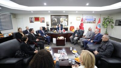 Menderes Belediyesi ile İzmir Muhtarlar Federasyonu’nun birlikte düzenlediği Muhtarlar Çalıştayı