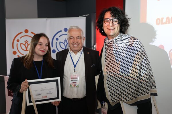 Nilüfer Kent Konseyi Gençlik Meclisi’nde eş başkanlar Söker ve Varol oldu Nilüfer Kent Konseyi Gençlik Meclisi 9’uncu Olağan Seçimli Genel Kurulu,