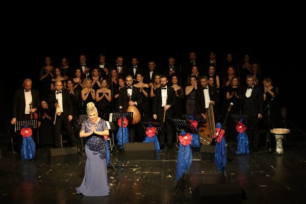 Nilüfer’de “Benzersiz Şarkılar” konseri Nilüfer Belediyesi Türk Sanat Müziği Korosu, Nazım Hikmet Kültürevi’nde düzenlediği