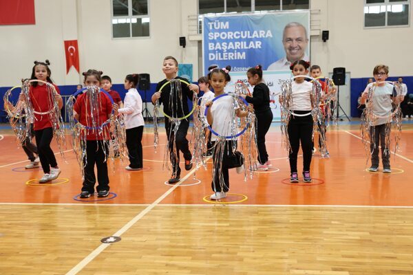 Engelsiz Spor Etkinliğine ilçedeki 7 okul, 1 spor kulübü ve