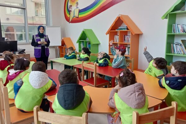 İzmit Belediyesi Kadın ve Aile Hizmetleri Müdürlüğü bünyesinde faaliyet gösteren