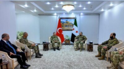 Milli Savunma Bakanlığından yapılan açıklamaya göre Kara Kuvvetleri Komutanı Orgeneral Metin