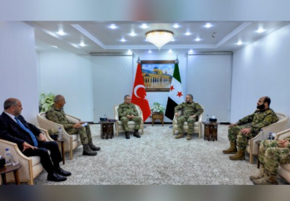 Orgeneral Tokel, Kasra ve Nasan ile görüşme gerçekleştirdi Milli Savunma Bakanlığından yapılan açıklamaya göre Kara Kuvvetleri Komutanı Orgeneral Metin