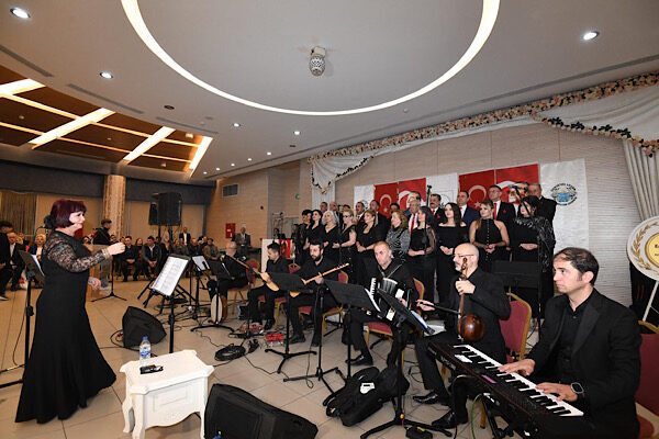 Osmangazi’de Lozan Mübadelesi’nin 102. yılı konserle anıldı Osmangazi Belediyesi, Lozan Mübadelesi’nin 102’nci yıl dönümü dolayısıyla Demirtaş Kültür