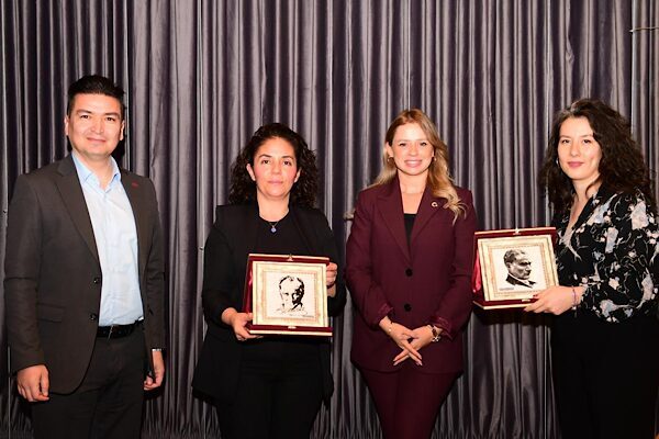 Osmangazi Belediyesi, Gençlik ve Girişimcilik Merkezi’nde “Medya Buluşmaları” kapsamında medyada