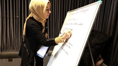 Osmangazi Belediyesinin düzenlediği “Şiir Yazma Teknikleri ve Analizi” söyleşisinde, amatör