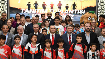 Osmaniye Belediyesi tarafından 21 Aralık’ta gerçekleştirilecek Uluslararası Yarı Maratonu’nun tanıtım