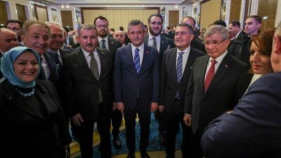 Cumhuriyet Halk Partisi (CHP) Genel Başkanı Özgür Özel, Ankara’da düzenlenen