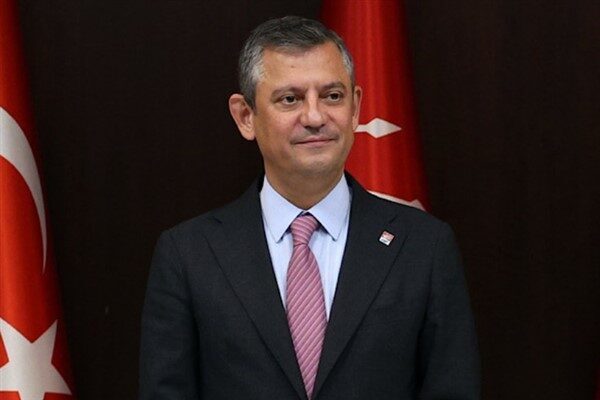 Özel’den 4 Aralık Dünya Madenciler Günü mesajı Özel, maden kazalarında hayatını kaybeden işçileri andığı açıklamasında, maden emekçilerine