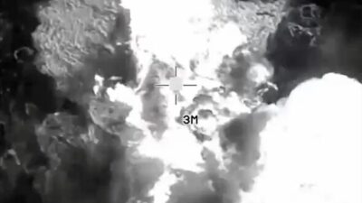 Saldırı, ABD'nin uyuşturucu kaçakçısı olduğundan şüphelenilen kişilere yönelik saldırılarının yasallığı