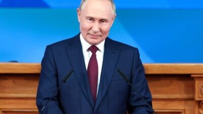 Rusya Devlet Başkanı Putin, Kırgızistan Cumhurbaşkanı Sadyr Caparov’un doğum gününü