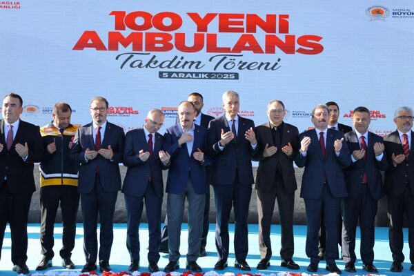 Samsun Büyükşehir Belediyesi tarafından kente kazandırılan 100 yeni ambulans düzenlenen