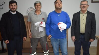 Seyyid Bilal Erkek Öğrenci Yurdu yetkilileri , 3 Aralık Dünya