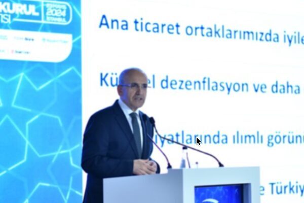 Hazine ve Maliye Bakanı Mehmet Şimşek, T&uuml;rkiye B&uuml;y&uuml;k Millet Meclisi