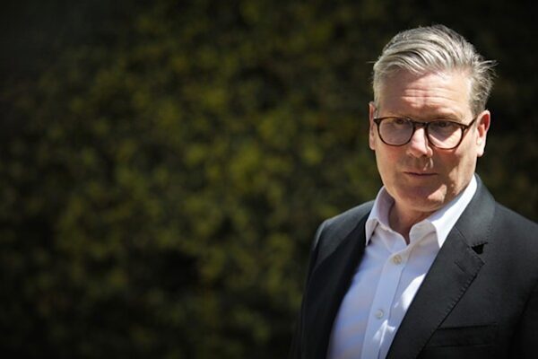 Birleşik Krallık Başbakanı Keir Starmer, Birleşik Krallık'ta 4,5 milyon çocuğun