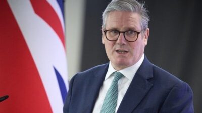 Birleşik Krallık Başbakanı Starmer, Hanuka’nın, kutlama ve sevinç zamanı olması