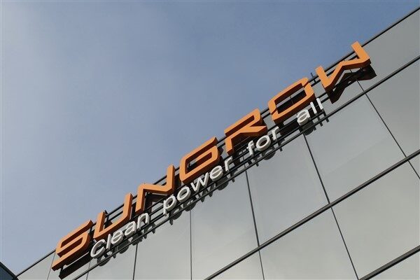 Sungrow, Avrupa’daki 3. servis merkezini Türkiye’de açtı Türkiye’yi Avrupa bölgesindeki stratejik pazarlardan biri olarak konumlayan Sungrow, enerji