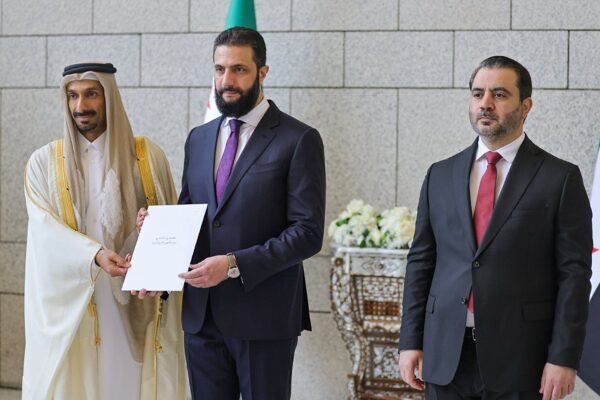 Suriye Arap Cumhuriyeti Cumhurbaşkanı Ahmed Şara, Suriye Arap Cumhuriyeti'ne Olağanüstü