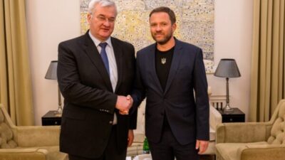 Newsweek'in haberine göre, Estonya Dışişleri Bakanı Margus Tsahkna, Avrupa ülkelerinin, Ukrayna'da