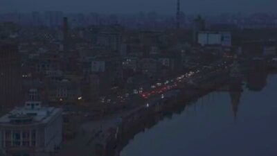 Ukrayna energi şirketi Ukrenergo Salı günü, bazı bölgelerde sabah saatlerinde