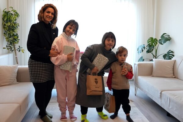 Yalova Belediyesi Sosyal Hizmetler Müdürlüğü ekipleri, 3 Aralık Dünya Engelliler