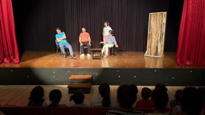 Yalova Belediyesi, aralık ayı çocuk tiyatroları programının ilk oyununu Sabahattin