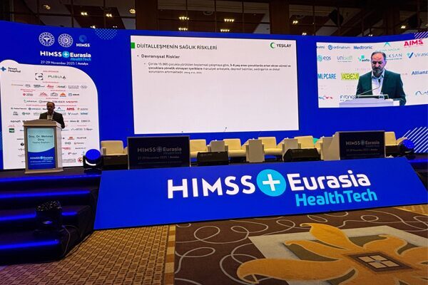 Türkiye Yeşilay Cemiyeti Genel Başkanı Doç. Dr. Mehmet Dinç, 29