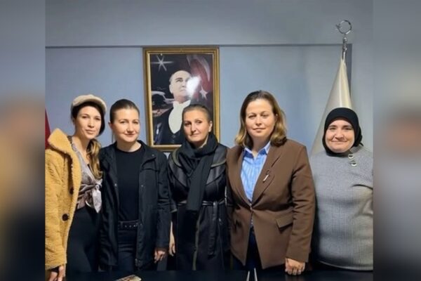 Yıldırım: Kadının kalkınması, toplumun ayağa kalkmasıdır Yıldırım Kültür Sanat Derneği Başkanı Yıldırım, kadınların yaşamın en ağır